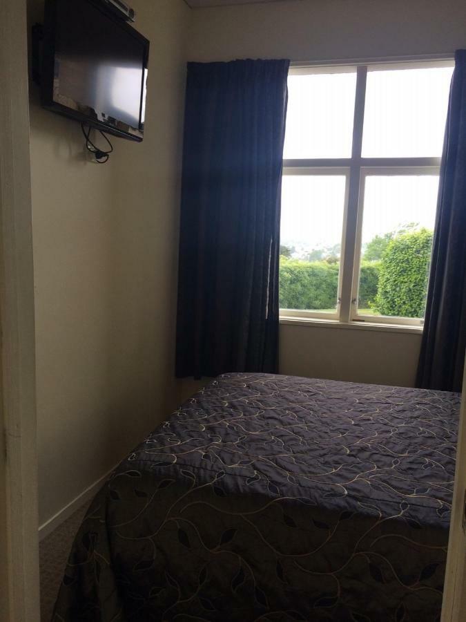 Manor Views Nz Ξενοδοχείο Huntly Εξωτερικό φωτογραφία
