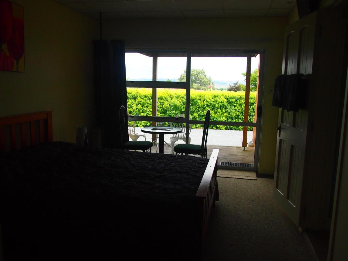 Manor Views Nz Ξενοδοχείο Huntly Εξωτερικό φωτογραφία