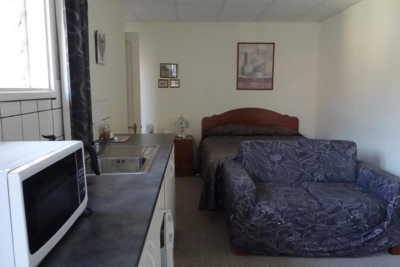 Manor Views Nz Ξενοδοχείο Huntly Εξωτερικό φωτογραφία